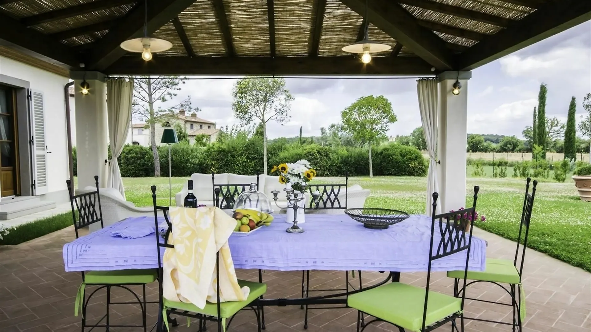 Villa Isa Cortona 0*,  Italy